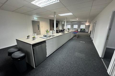 Office to rent - Eastham Village Road, Eastham, CH62