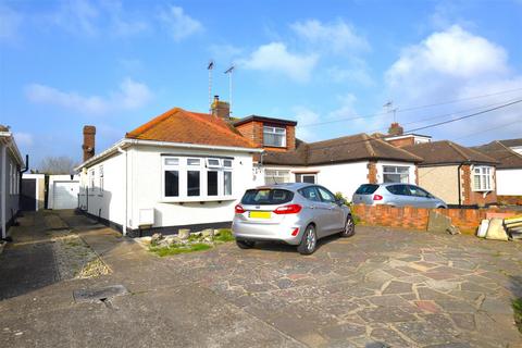 3 bedroom semi-detached bungalow for sale, Oxford Road, Ashingdon