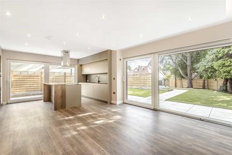 4 bedroom house for sale, Barnet Road, Arkley, Barnet