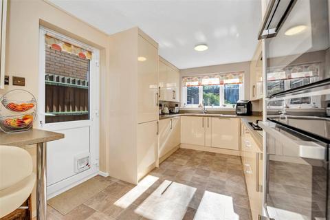 4 bedroom detached house for sale, Wrights Way, Woolpit