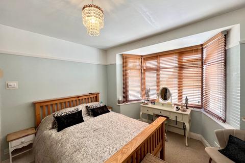 21 Vincent Close, Corringham, Stanford-le-hope, SS17 7QL