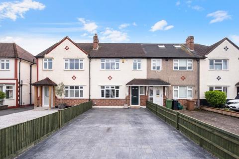 70 Danetree Road, Epsom, KT19 9RZ