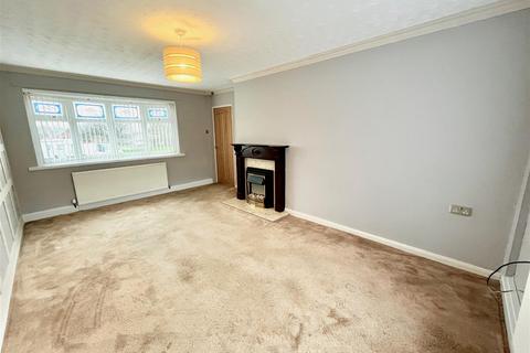2 bedroom semi-detached house to rent, Staneway, Leam Lane, Gateshead