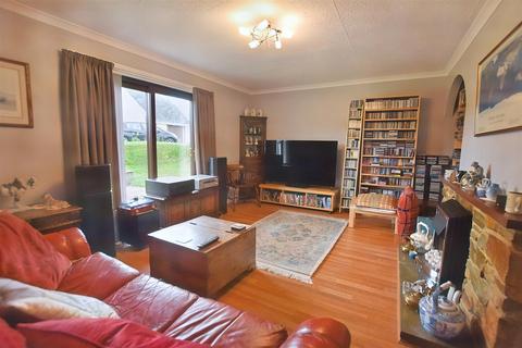 3 bedroom detached bungalow for sale, Clos y Gafel, Crymych