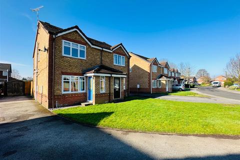 2 bedroom semi-detached house for sale, Kirkby Avenue, Selby