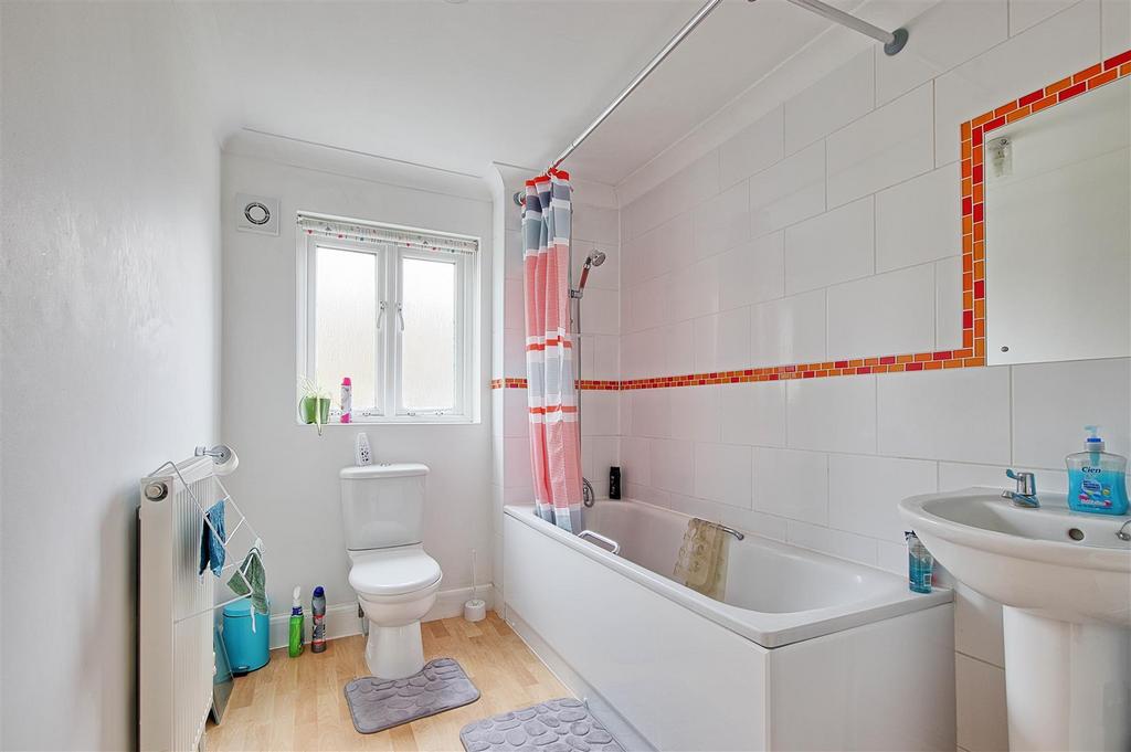 Bathroom.jpg