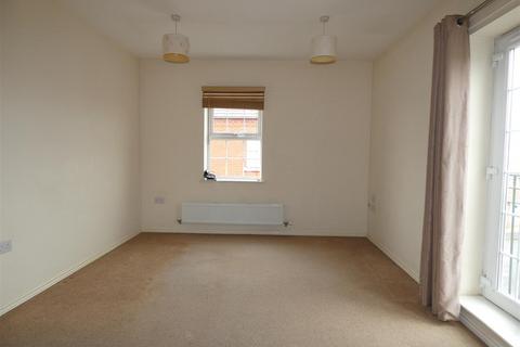 2 bedroom flat for sale, 81 Salford WayChurch GresleySwadlincote