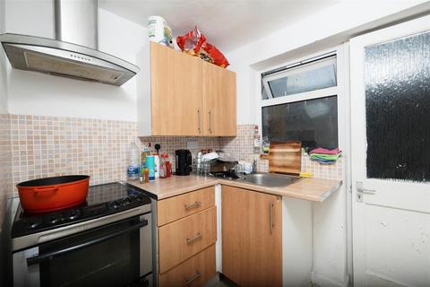 2 bedroom flat for sale, Clifton Place,North Hill, Plymouth