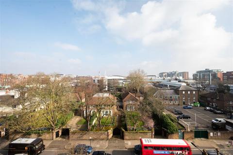 1 bedroom apartment for sale, Grove End Road, St John's Wood NW8