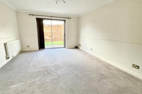 31 Fosters Spring, Lytchett Matravers, Poole, BH16 6NE