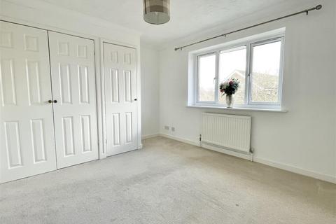 31 Fosters Spring, Lytchett Matravers, Poole, BH16 6NE