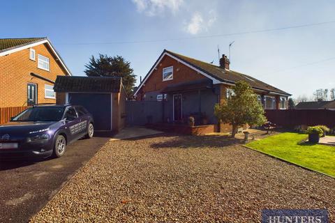 3 bedroom semi-detached bungalow for sale, Lodge Gardens, Gristhorpe, Filey, YO14 9PW