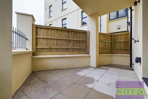 2 bedroom apartment for sale, Apartment 2 Victoria House, Monument Way, St. Leonards-On-Sea