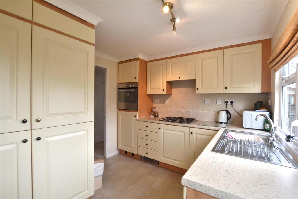 Kitchen.JPG