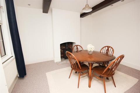 3 bedroom cottage for sale, Harcourt Square, Earls Barton NN6
