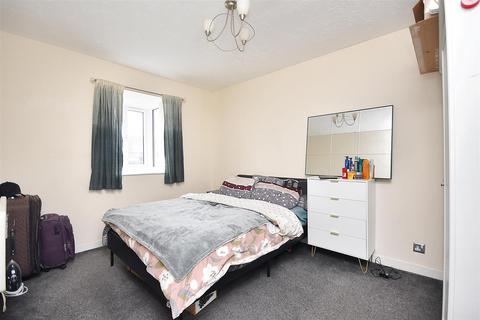 2 bedroom apartment for sale, Rockingham Mews, Corby NN17