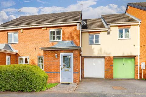 3 bedroom townhouse for sale, Emperor Close, Carrington NG5