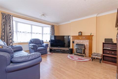 4 bedroom detached house for sale, Foxglove Walk, Worthing