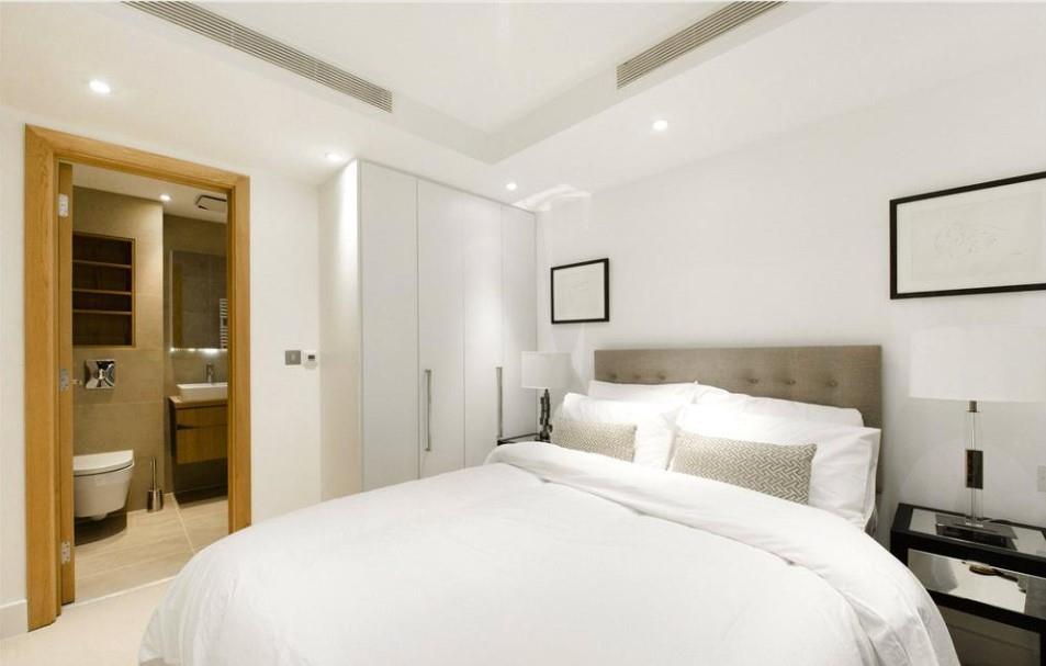 3.6 2 hyde park square 8.jpg