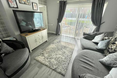 3 bedroom end of terrace house for sale - Calverley Road, Middlesbrough