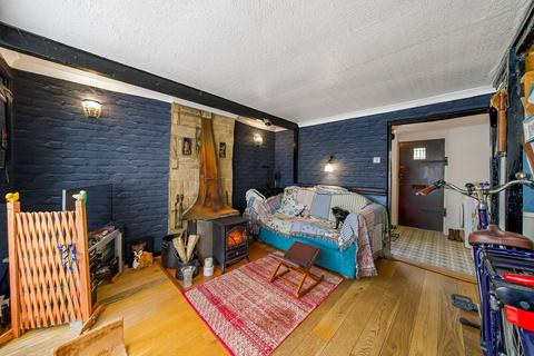 2 bedroom cottage for sale, Victoria Road, Southborough, Tunbridge Wells, TN4