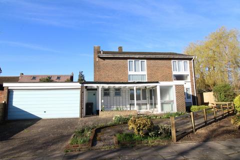 3 Appledore Close, Bromley, BR2 9BZ