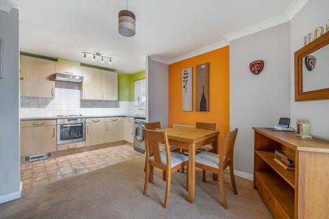 2 bedroom apartment for sale, Bergenia House, Bedfont Lane, Feltham, TW13