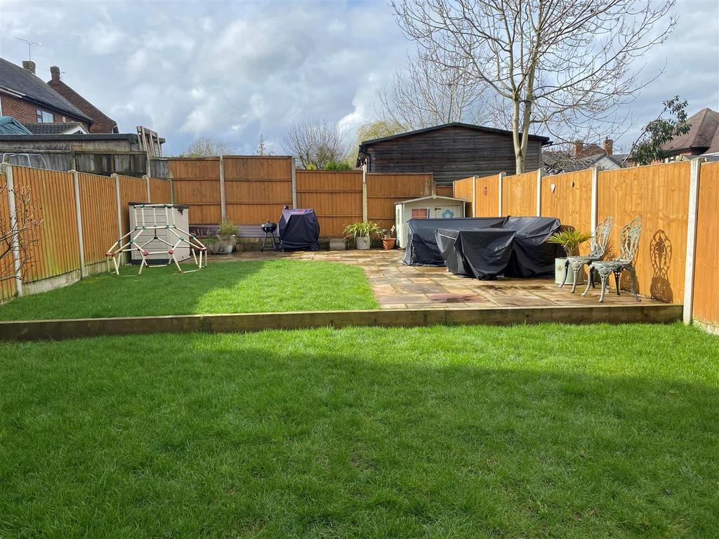 Elm Tree Avenue, Belper DE56 3 bed semidetached house for sale £239,950