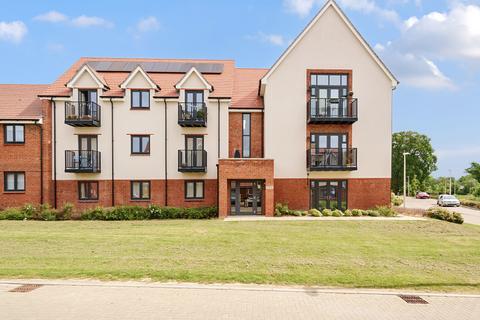 2 bedroom flat for sale, Girling House, 8 Glover Crescent, Arborfield Green, RG2