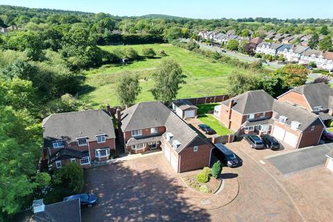 5 bedroom detached house for sale, Hodgetts Drive, Hayley Green, Halesowen, B63