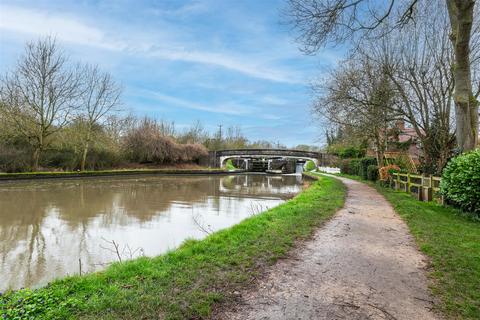 14 Hatton Terrace, Hatton, Warwick, CV35 7JS