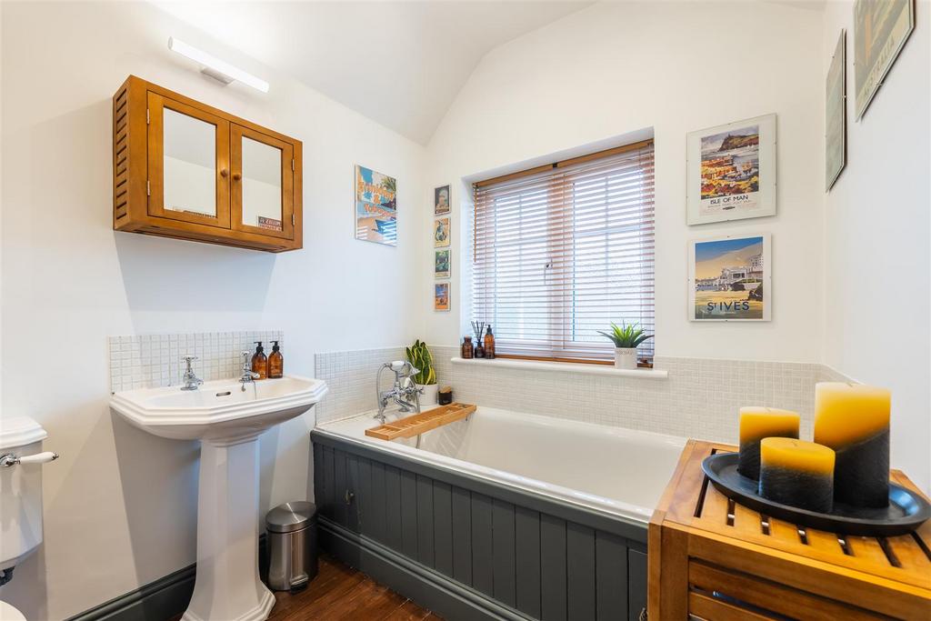 Family bathroom