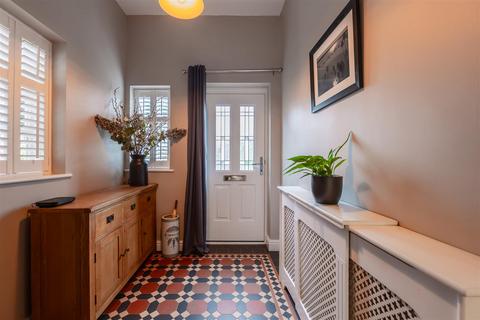 14 Hatton Terrace, Hatton, Warwick, CV35 7JS