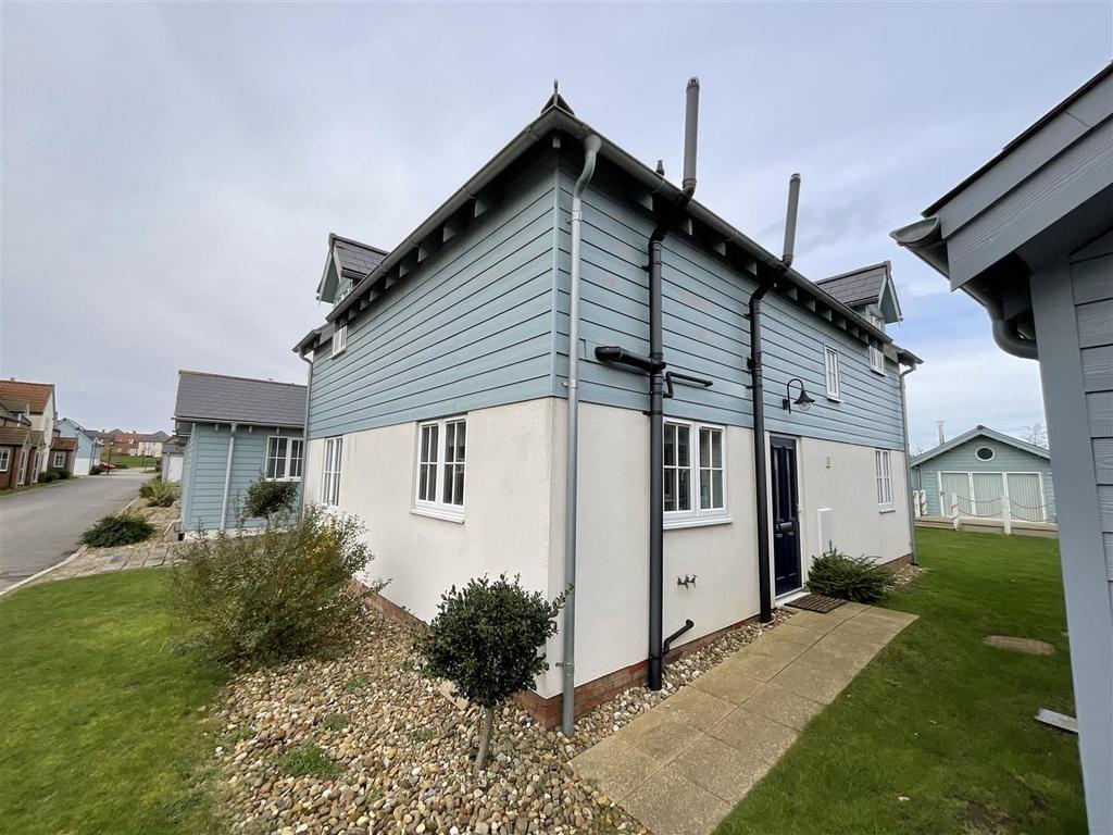 The Bay Calverts Croft, Moor Road, Filey 3 bed house £185,000