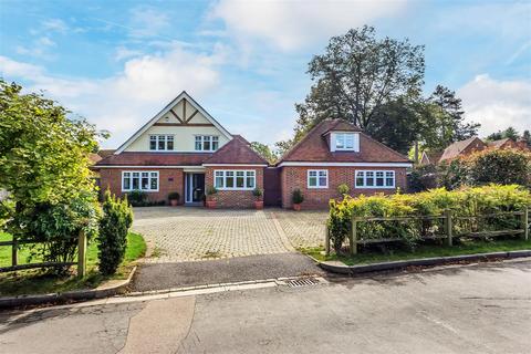 6 bedroom house for sale, WONFORD CLOSE, WALTON ON THE HILL, TADWORTH, KT20