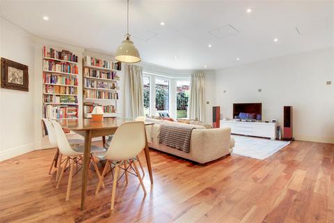 2 bedroom apartment for sale, Hodford Road, Golders Green, London