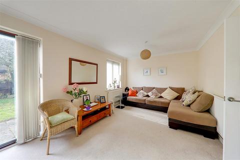 3 bedroom detached house for sale, Apsley Way, Worthing