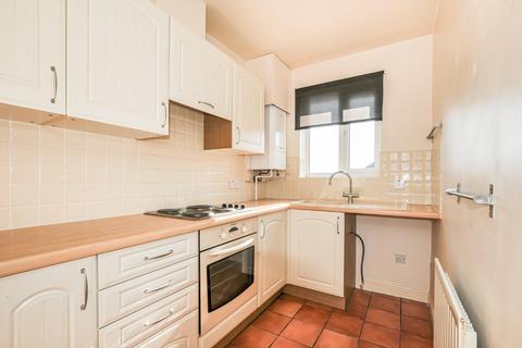 2 bedroom apartment for sale, Mill View Road, Beverley
