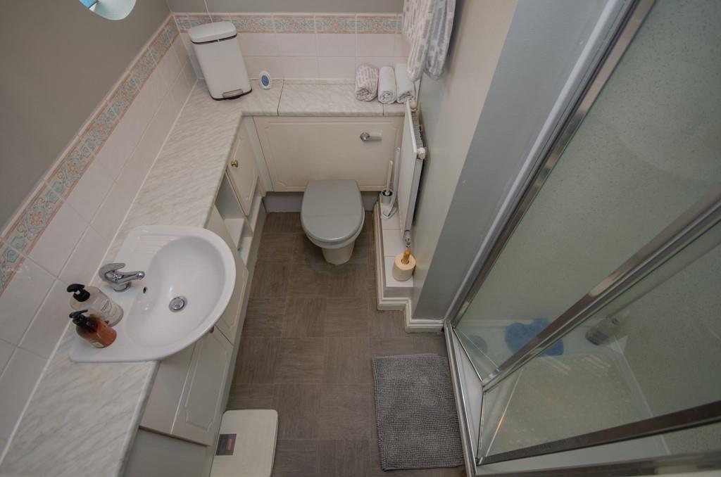 En suite.jpg