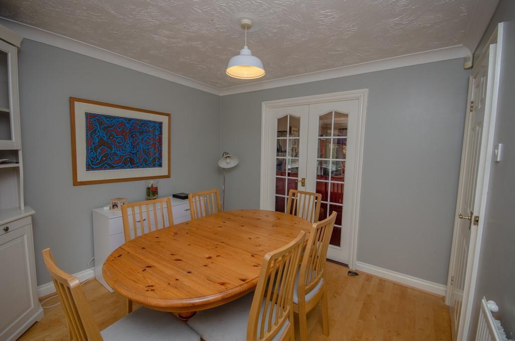 Dining room.jpg