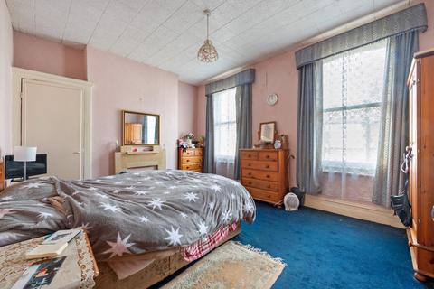 3 bedroom terraced house for sale, Listria Park, London, N16