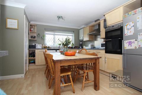 3 bedroom terraced house for sale, Fennells, Harlow