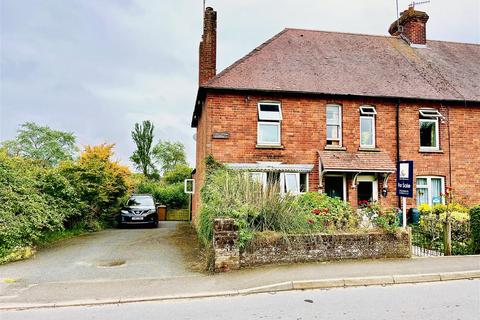 3 bedroom end of terrace house for sale, Ford Road, Arundel