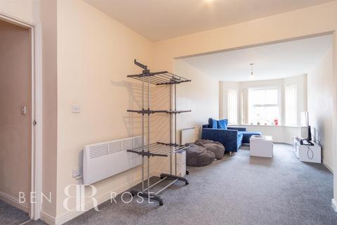 2 bedroom apartment for sale, Heys Hunt Avenue, Leyland