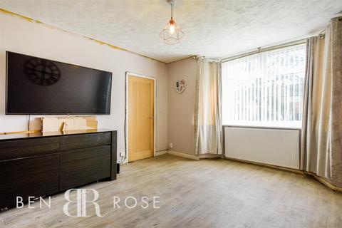 75 Broadfield Drive, Leyland, PR25 1QL