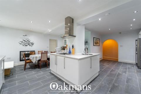 2 Pebble Mill Road, Birmingham, B5 7SA
