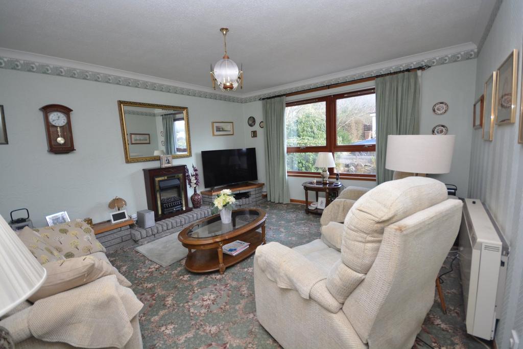 Rysland Drive, Fenwick, Kilmarnock, KA3 3 bed detached bungalow for sale £169,995