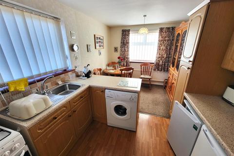 3 bedroom detached bungalow for sale, Redwood Drive, Rhyl