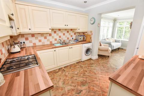 12 Albert Road, South Woodham Ferrers, Chelmsford, CM3 5LP