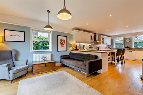 5 bedroom semi-detached house for sale, Yeoman Lane, Bearsted, Maidstone